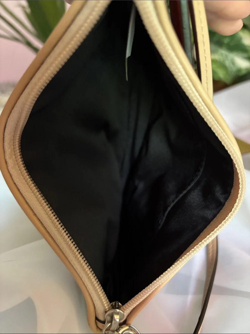 Coach Black Horse and Carriage Leather Wristlet F51788